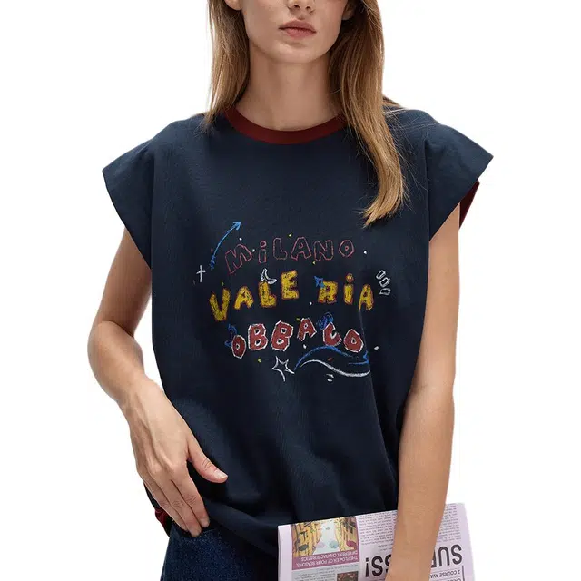 Valeria Obbaco T