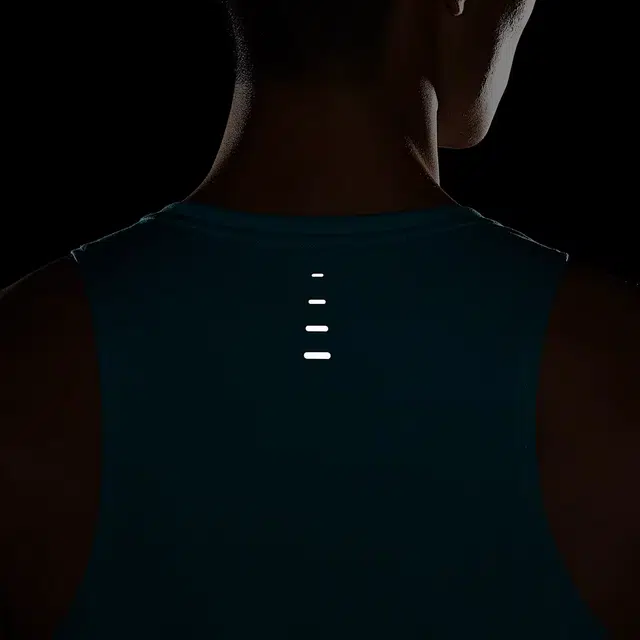 Nike Dri-FIT ADV Stride