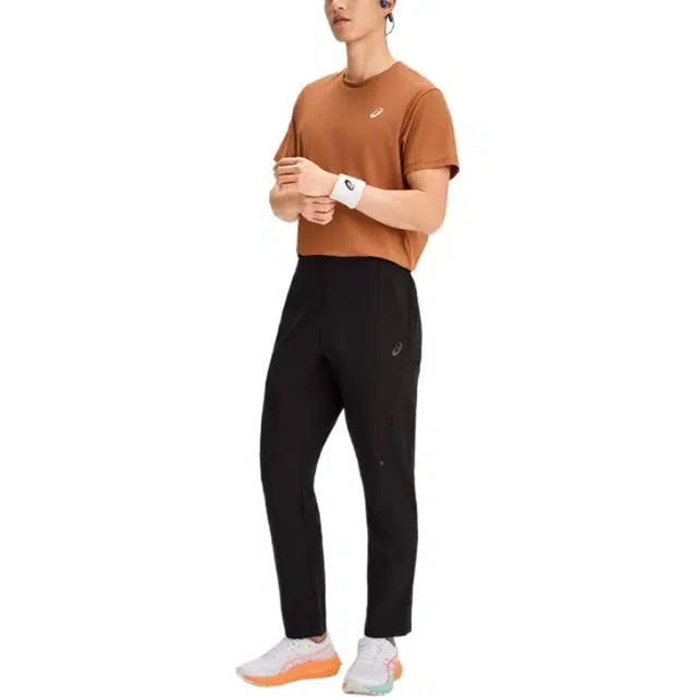 Asics TECHPLUS T