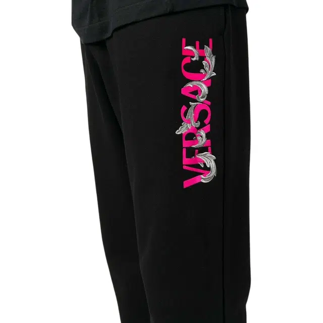 VERSACE FW22 Logo