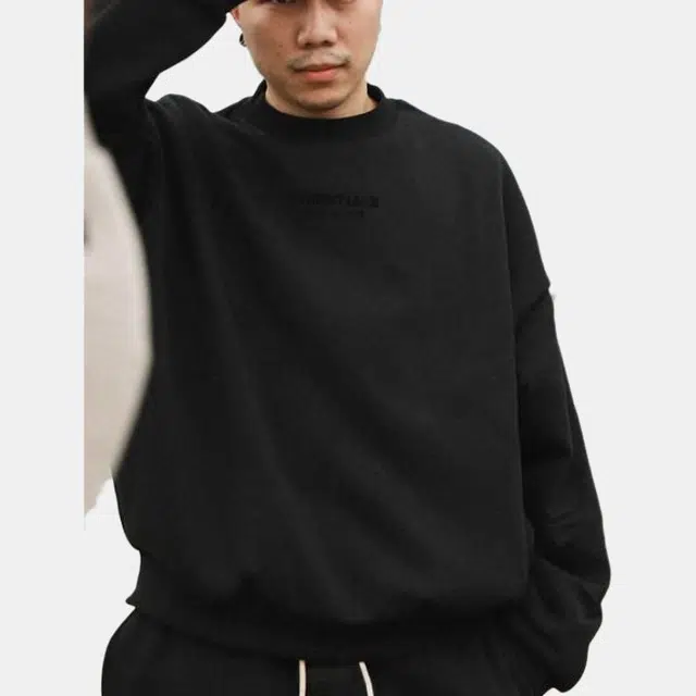 Fear of God Essentials Jet Black