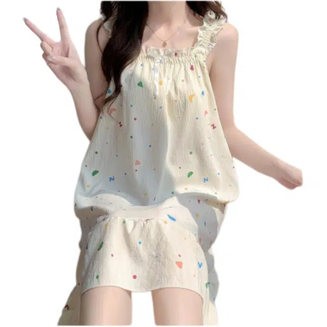 浮光岛屿 简约柔软冰丝凉感时尚可爱高级感带胸垫吊带家居服舒适亲肤透气可外穿宽松休闲夏季睡裙 女款