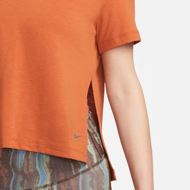 Nike Yoga Dri-FIT T