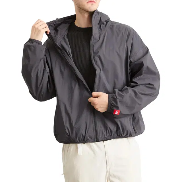 THE NORTH FACE SS25 Redbox Packable logo