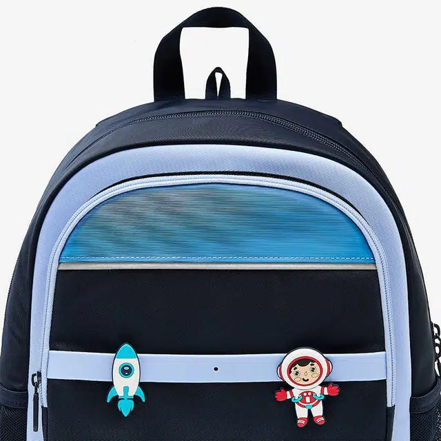 安踏儿童 大容量防水减负双肩 织物 童包 常规 儿童款 藏青