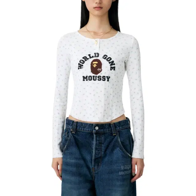 A BATHING APE x MOUSSY MOUSSY FW25 T