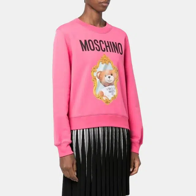 MOSCHINO FW22 Logo