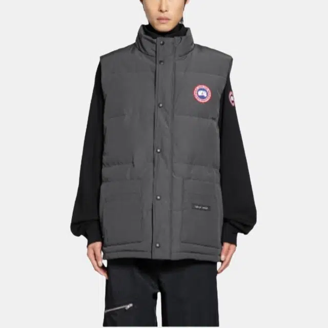 Canada Goose Freestyle Logo