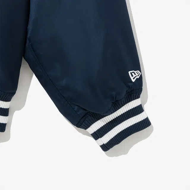 New Era FW25 MLB AUTHENTIC STADIUM JACKET