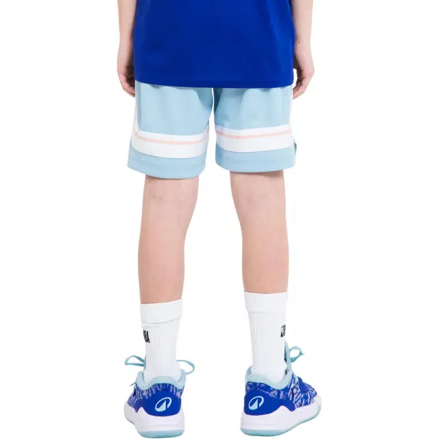 DECATHLON x NBA SH900 TARMAK