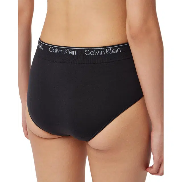 CALVIN KLEIN 1
