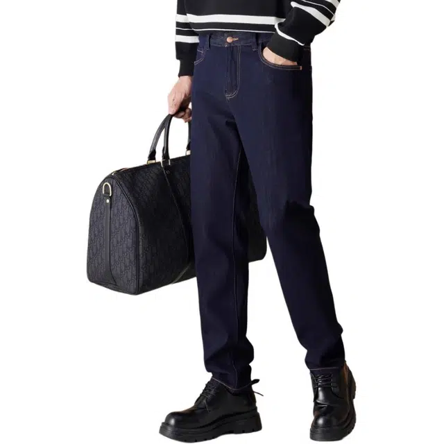 Lee Cooper