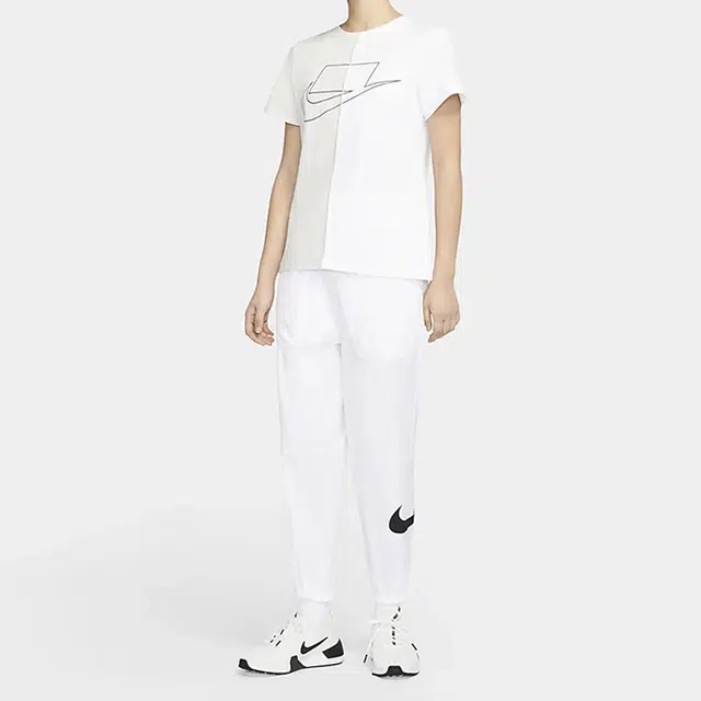Nike T