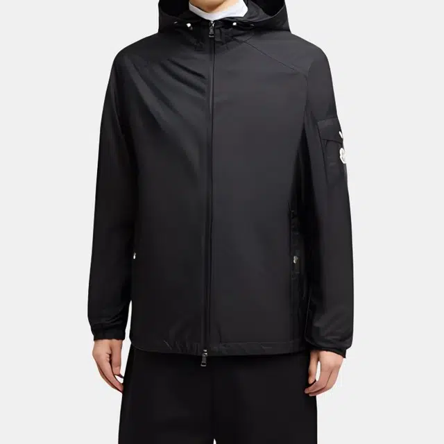 Moncler Etiache