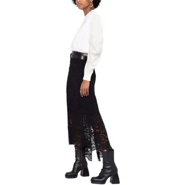 Alexander McQueen FW21 Logo