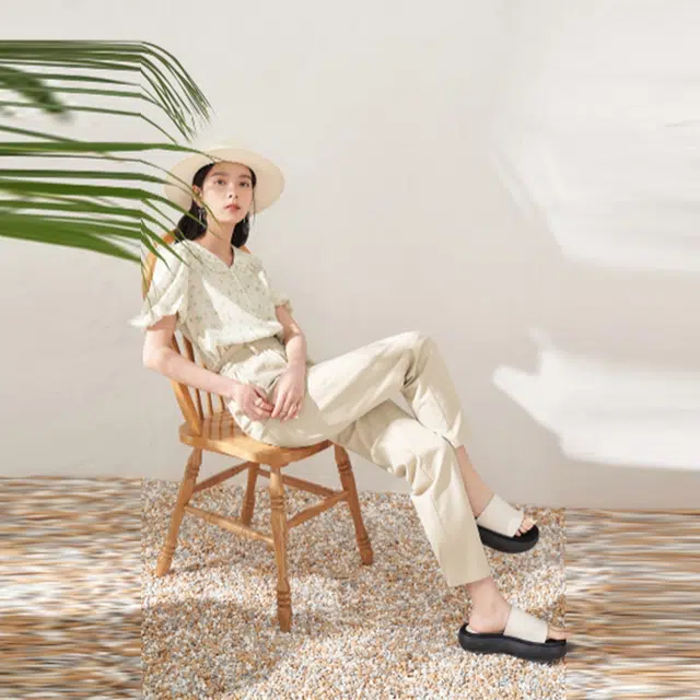 茵曼 纯色高腰松紧休闲裤 女款 卡其色