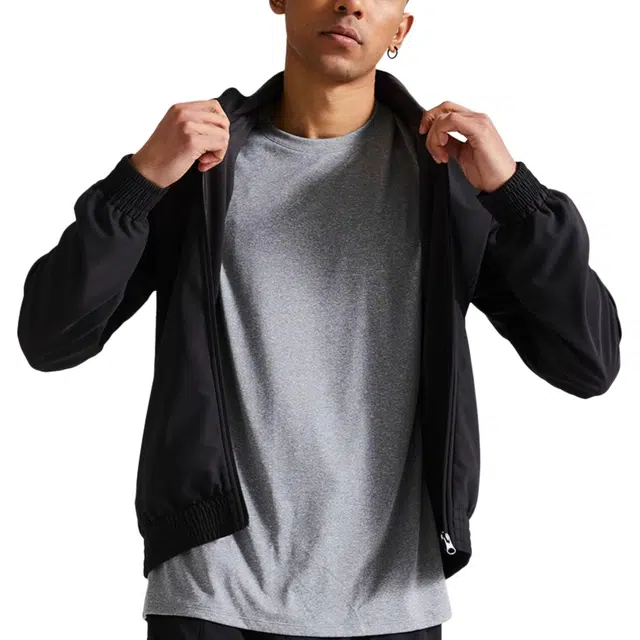 DECATHLON