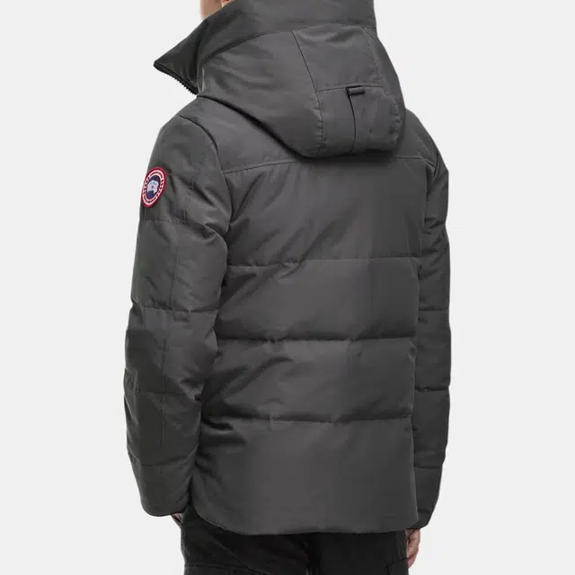 Canada Goose FW22 MacMillan Logo