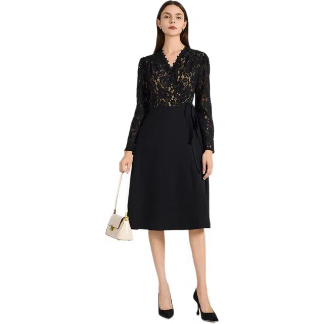 NINE WEST