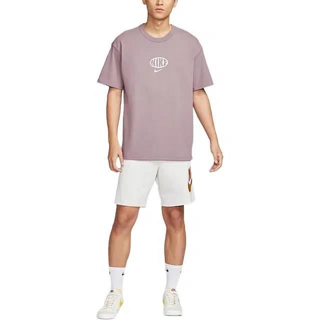 Nike Sportswear Premium Essentials T