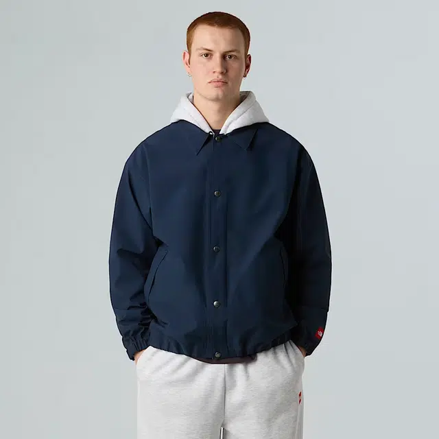 THE NORTH FACE Dryvent SS25 Redbox Coaches logo