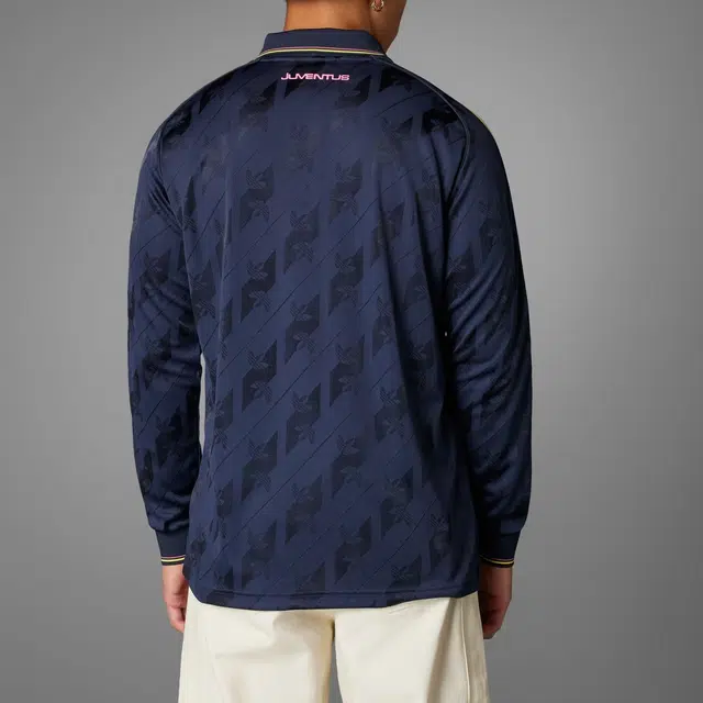 adidas LFSTLR Juventus Jersey