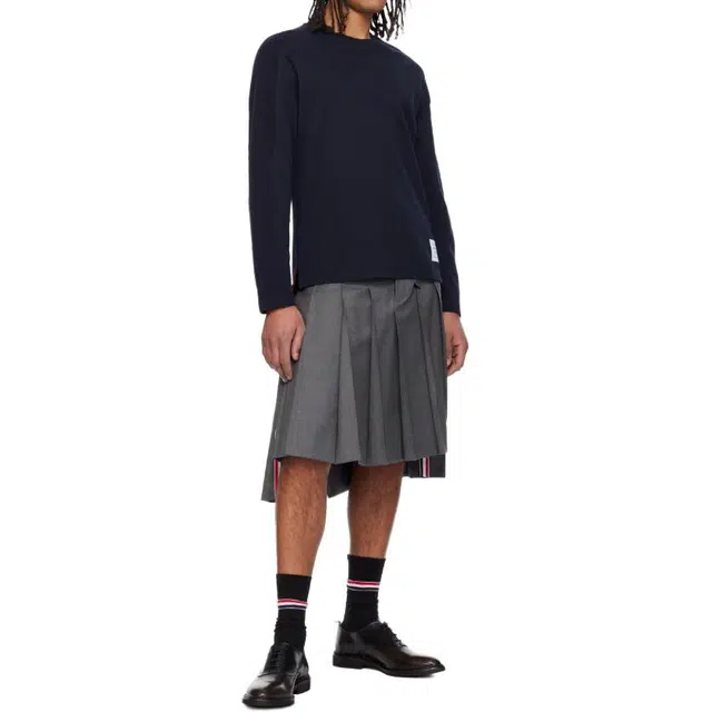 THOM BROWNE T