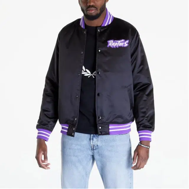 Mitchell Ness NBALogo