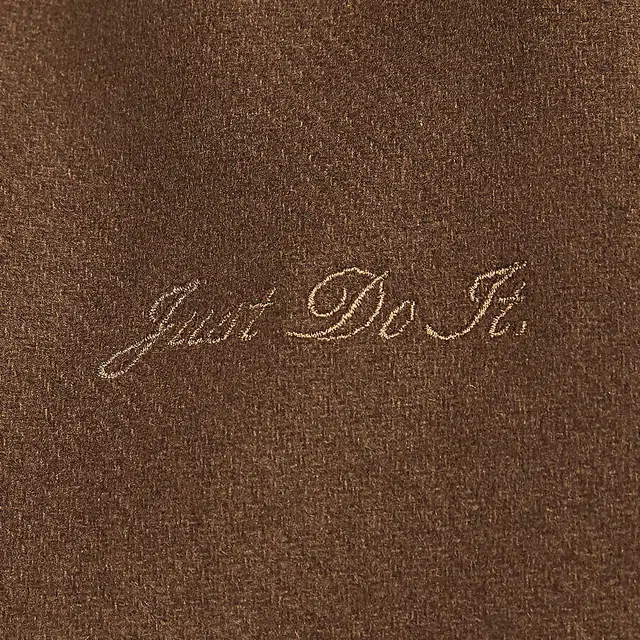 Nike Therma-FIT LIFE