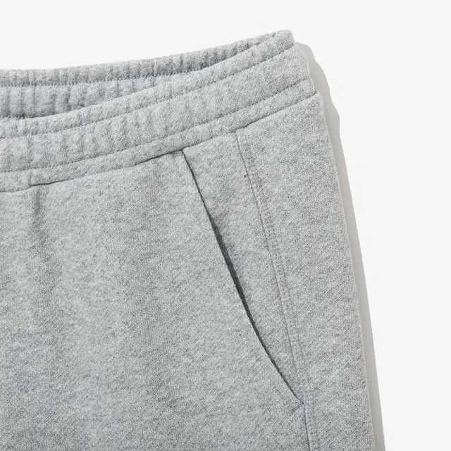 New Era FW25 Essential