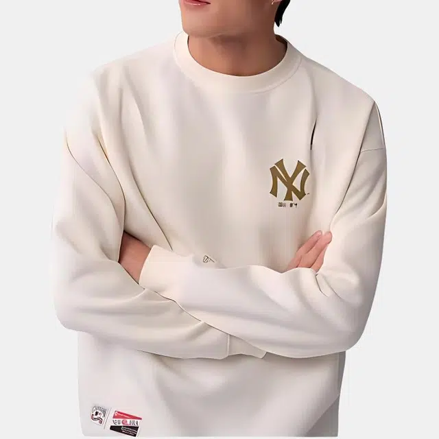 New Era x MLB Crewneck Ivory