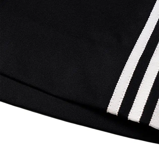GUCCI x adidas Logo