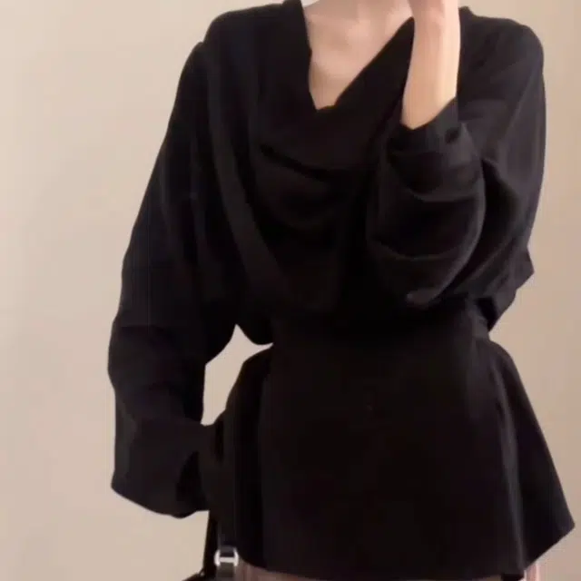 Kiki Clothing Boutique V