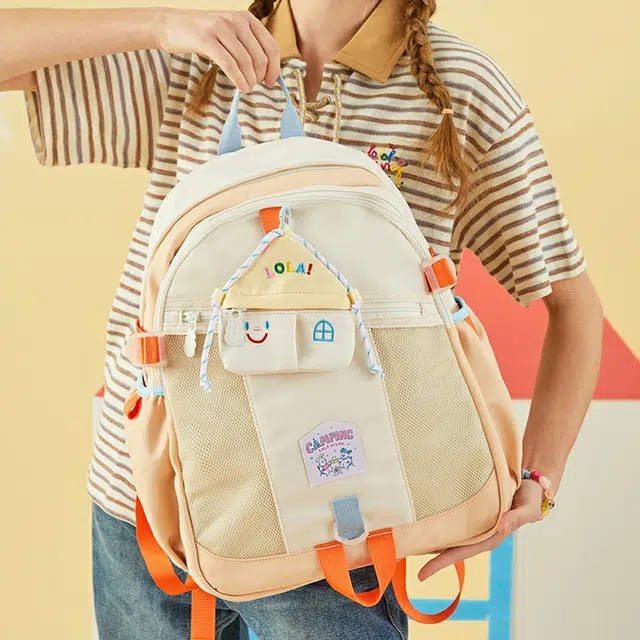 LOLA DESIGN