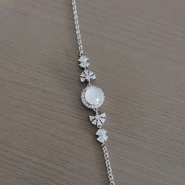 识恩 紫爱丽丝新中式轻奢高级感国潮复古风＃好运 精致简约时尚气质优雅温婉小众设计 玉髓 手链 男女同款情侣款