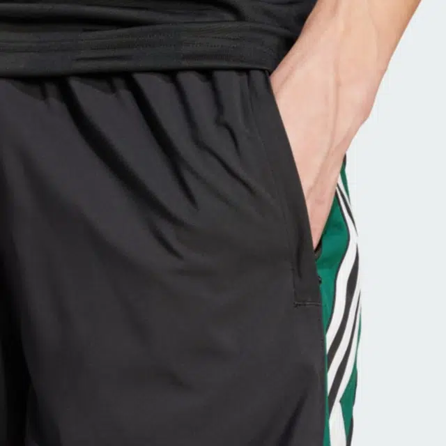 adidas Logo