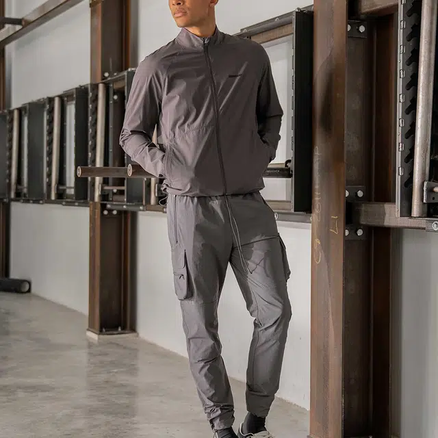 REPRESENT SS21