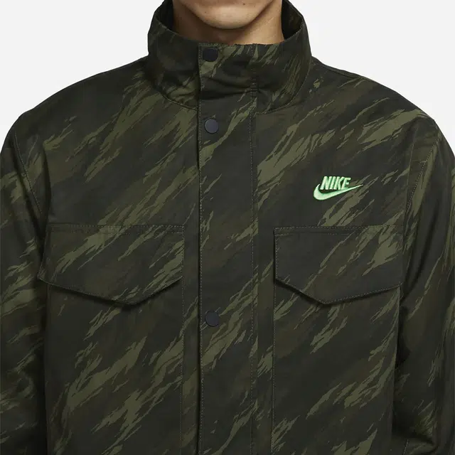 Nike Sportswear Essentials+ M65