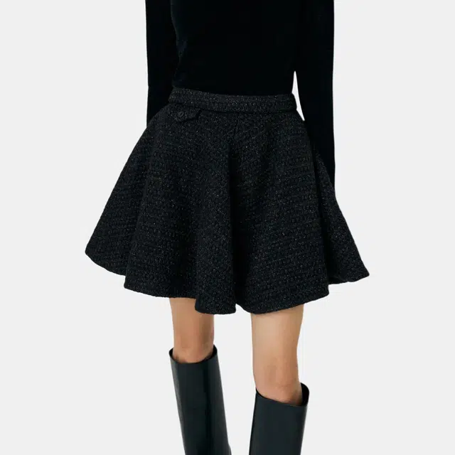 MOUSSY