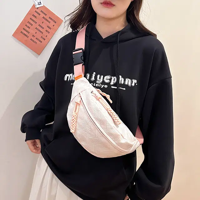 班亚奴 时尚多巴胺潮流健身百搭便携小清新 尼龙 腰包斜挎包 女款 粉红色/紫罗兰/黄色/绿色