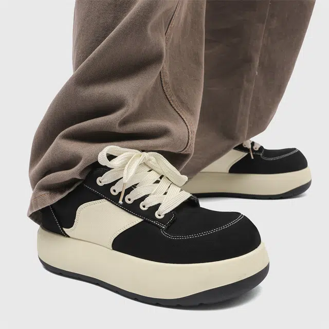 URBAN AUTHENTIC