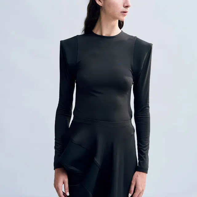 ISSEY MIYAKE SS23 T