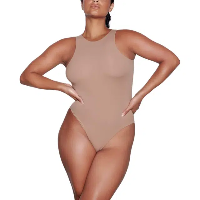 SKIMS FITS EVERYBODY HIGH NECK BODYSUIT UMBER