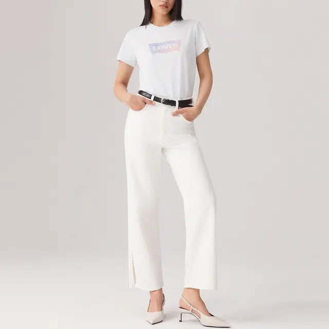 levis logo T