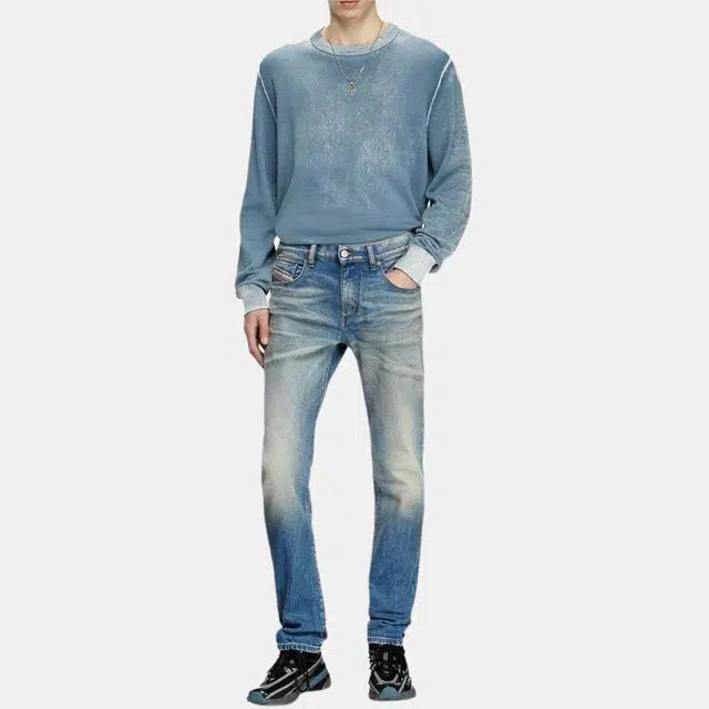 DIESEL Slim Mid-Rise Jeans