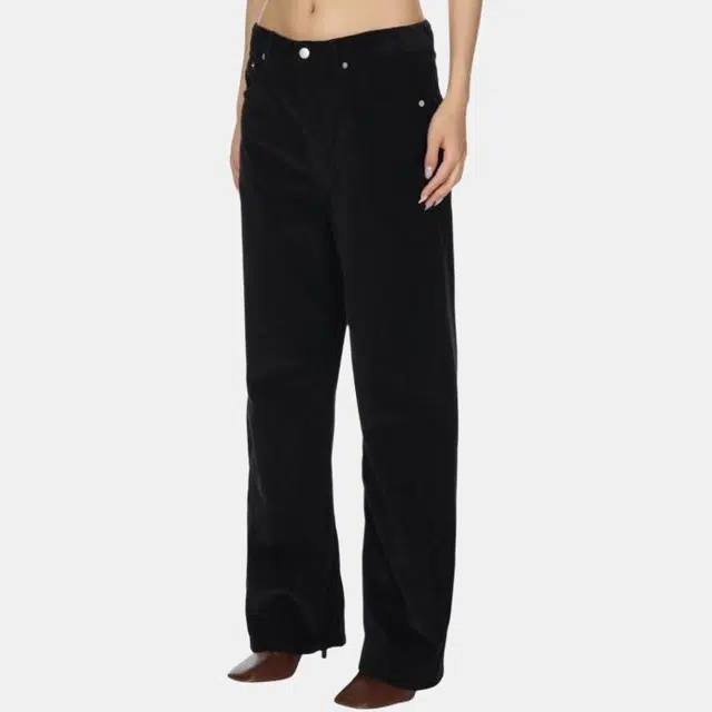 STUDIO NICHOLSON PF25