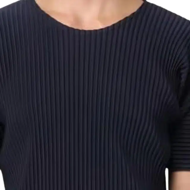 ISSEY MIYAKE T