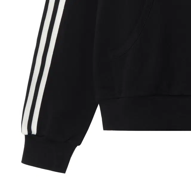 GUCCI x adidas Logo