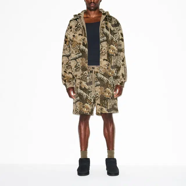 SKIMS FW25 HEAVYWEIGHT FLEECE MENS REALTREE RELAXED JOGGER
