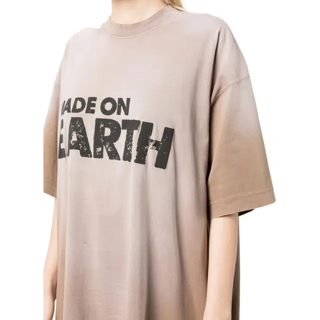 Vetements T